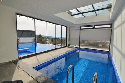 Villa Phantom