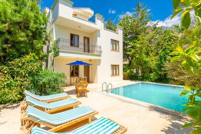 Villa Hebessos
