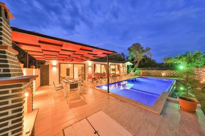 Villa May