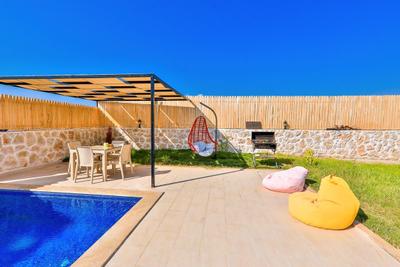 Villa Mayıs