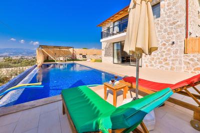 Villa Mayıs