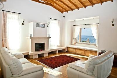 Villa Miras