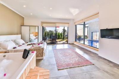 Villa Pearl