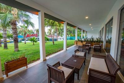 Armas Garden Hotel