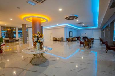 Armas Garden Hotel