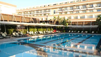 Crystal De Luxe Resort & Spa Hotel