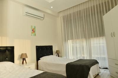 Pak Family Villas