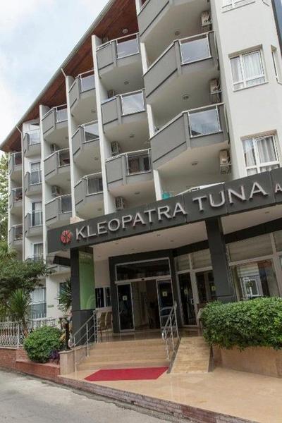 Kleopatra Tuna Apart