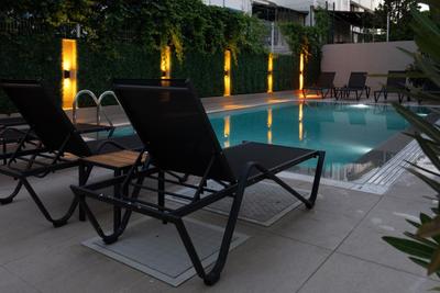 Doqu Suites Hotel