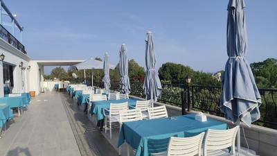 Beachway Hotel
