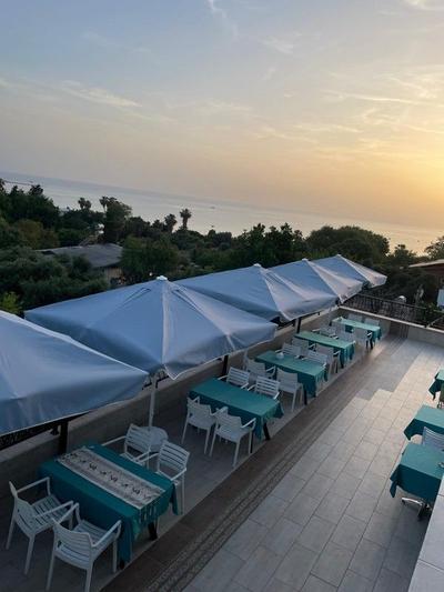 Beachway Hotel