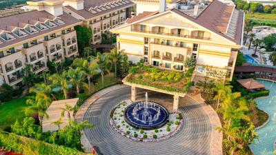 Crystal Palace Luxury Resort & Spa Hotel