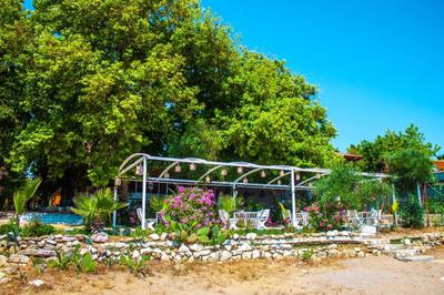 Naz Beach Bungalow