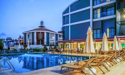 Side Square Hotel
