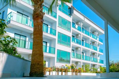 Silver Hotel