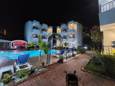 Summer Rose Otel