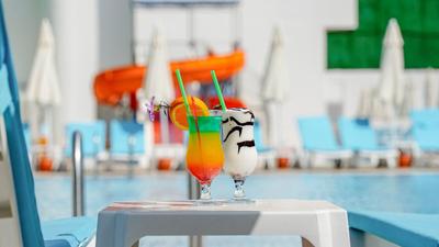 Rizom Beach Hotel