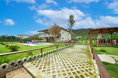 Villa Kyaneai