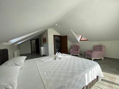 Luxury Villa Alzuharia Özel Havuzlu