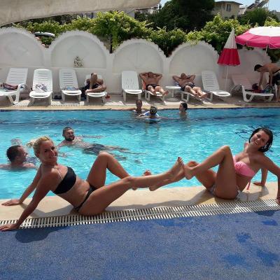 Minay Hotel Plus
