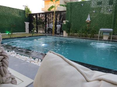 Oyster Park Villa