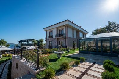 Cunda Baradiel Hotel