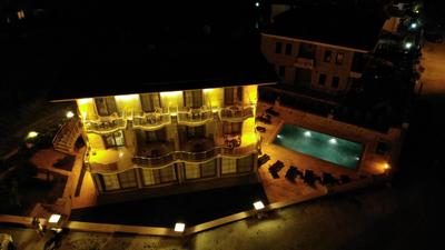 Cunda Demir Otel