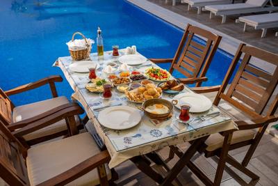 Cunda Giritlioglu Otel - +12 Adult Only