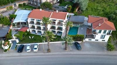 Cunda House Küçük Otel