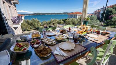 Efruze Otel