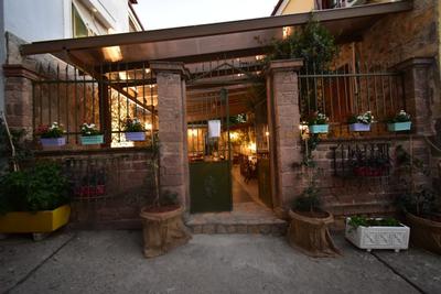 Olivia 1845 Guest House Ayvalık