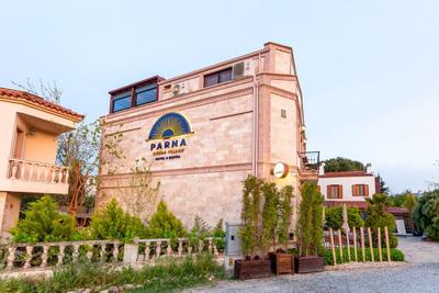 Parna Cunda Island