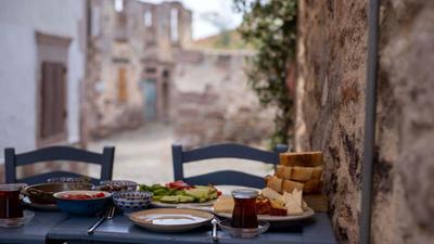 Pita Hotel