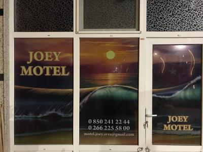 Joey Motel