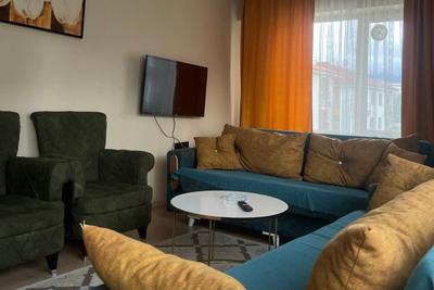 Poli House