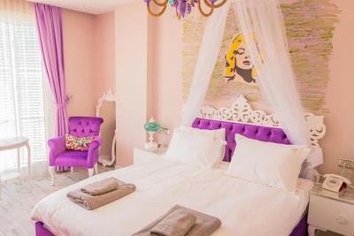 Limnades Hotel