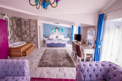 Limnades Hotel