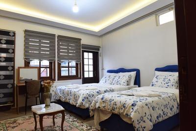 Öz Butik Otel Myrleia Antik Kent