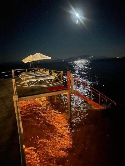 Assos Sardunya Butik Otel
