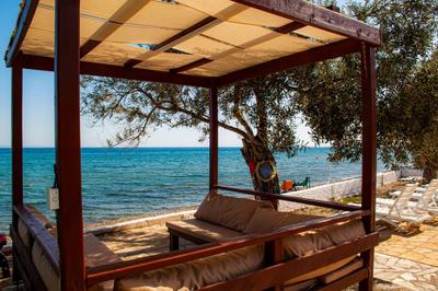 Helen Camping Beach & Restaurant