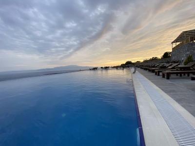 Karadut Taş Otel