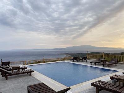 Karadut Taş Otel