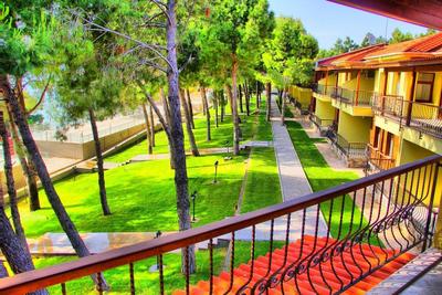 Dardanos Yerleşkesi Resort Otel