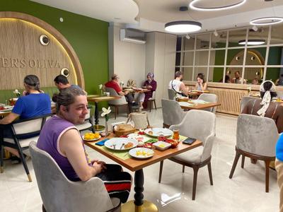 Sezer's Oliva Hotel
