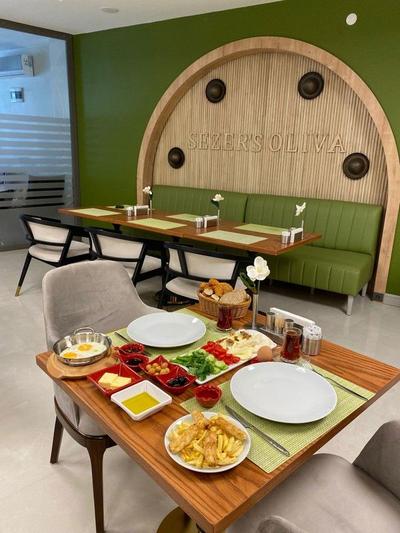 Sezer's Oliva Hotel