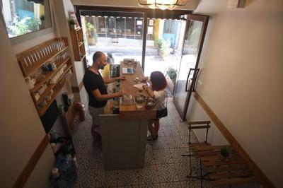 Kinzi House Apart Hotel
