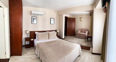 Mitos Hotel
