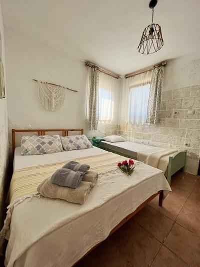 Tenedos Tatil Odaları