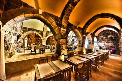 Akhan Kervansaray Hotel