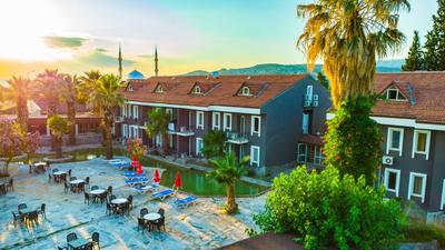 Larina Thermal Resort & Spa